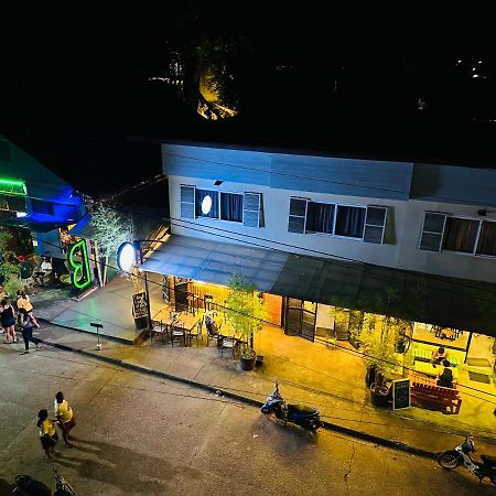 Zj Hometel Coron Exteriér fotografie